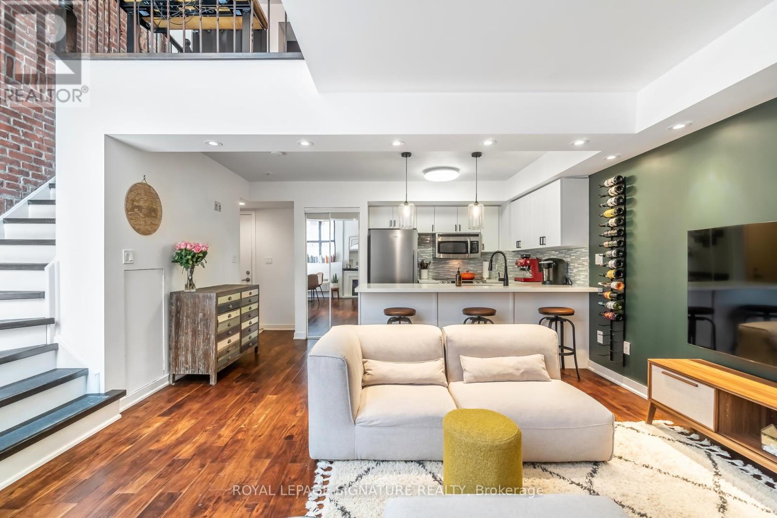 119 - 21 Earl Street, Toronto, Ontario  M4Y 3C8 - Photo 6 - C12665238