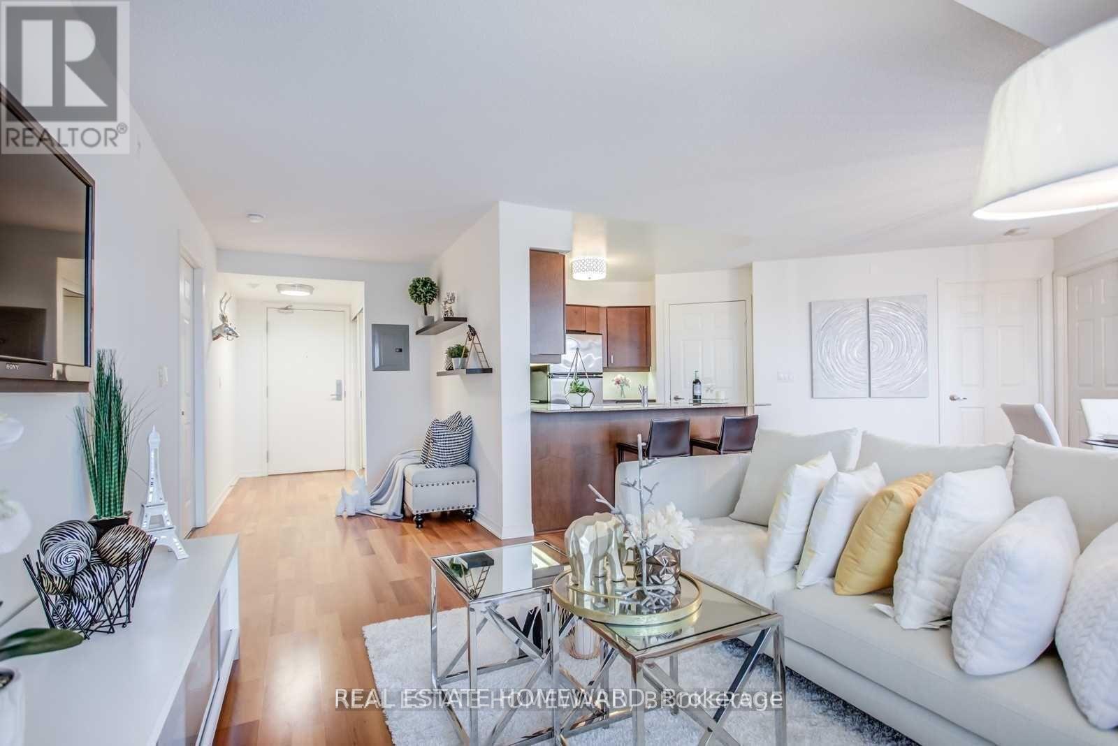 Ph301 - 18 Valley Woods Road, Toronto, Ontario  M3A 0A1 - Photo 4 - C12665250