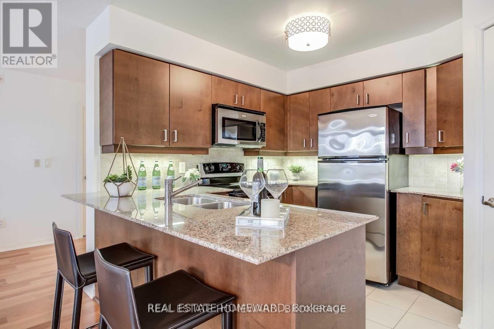 Ph301 - 18 Valley Woods Road, Toronto, Ontario  M3A 0A1 - Photo 9 - C12665250