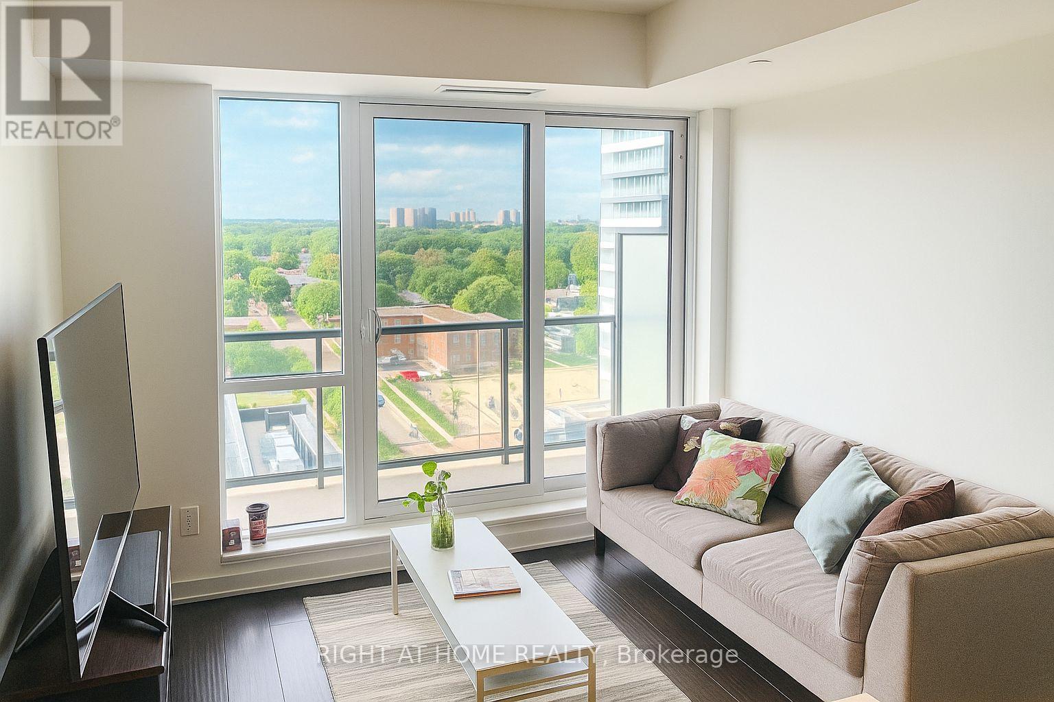 1410 - 170 SUMACH STREET, Toronto, Ontario