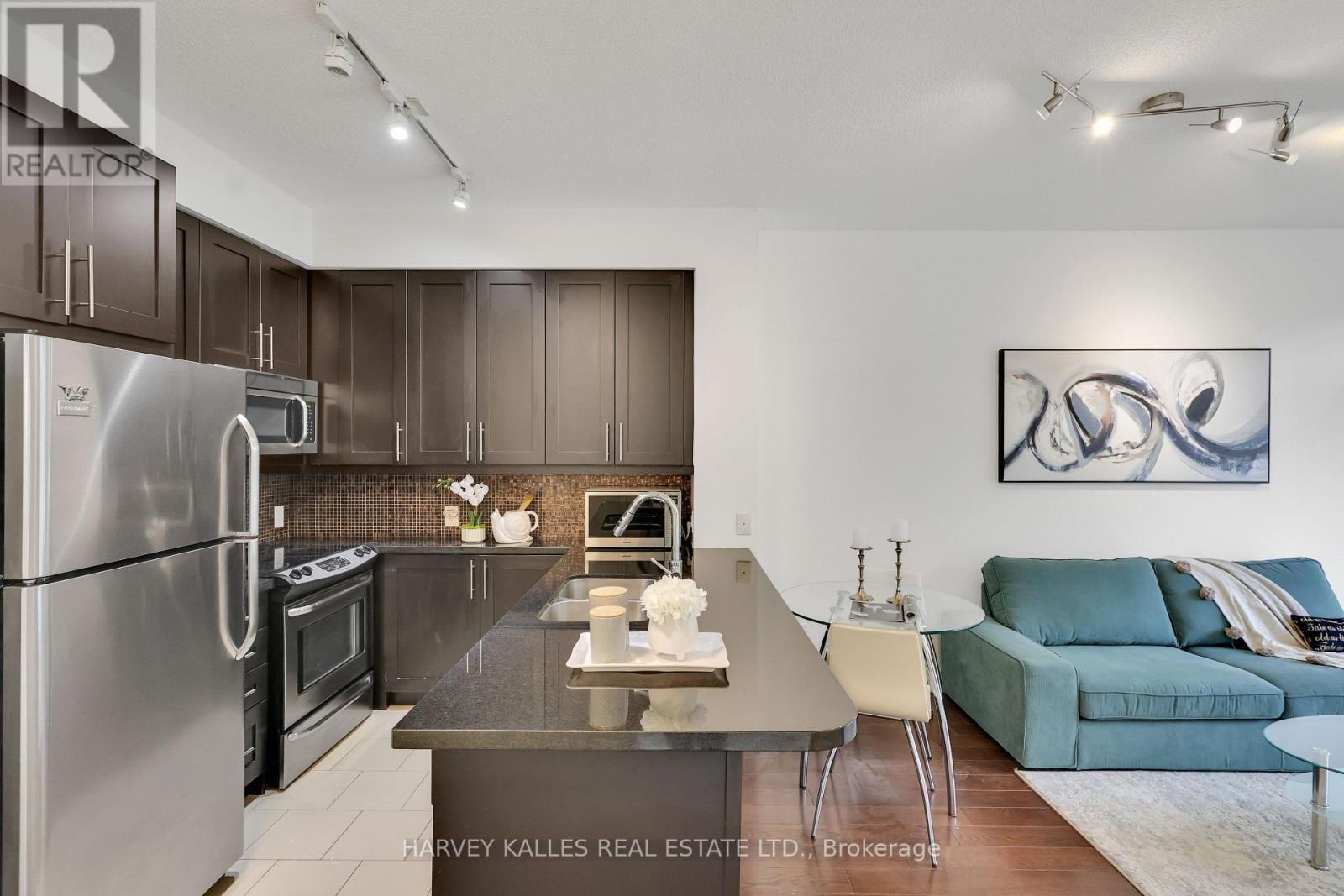 305 - 17 Ruddington Drive, Toronto, Ontario  M2K 0A8 - Photo 9 - C12665336