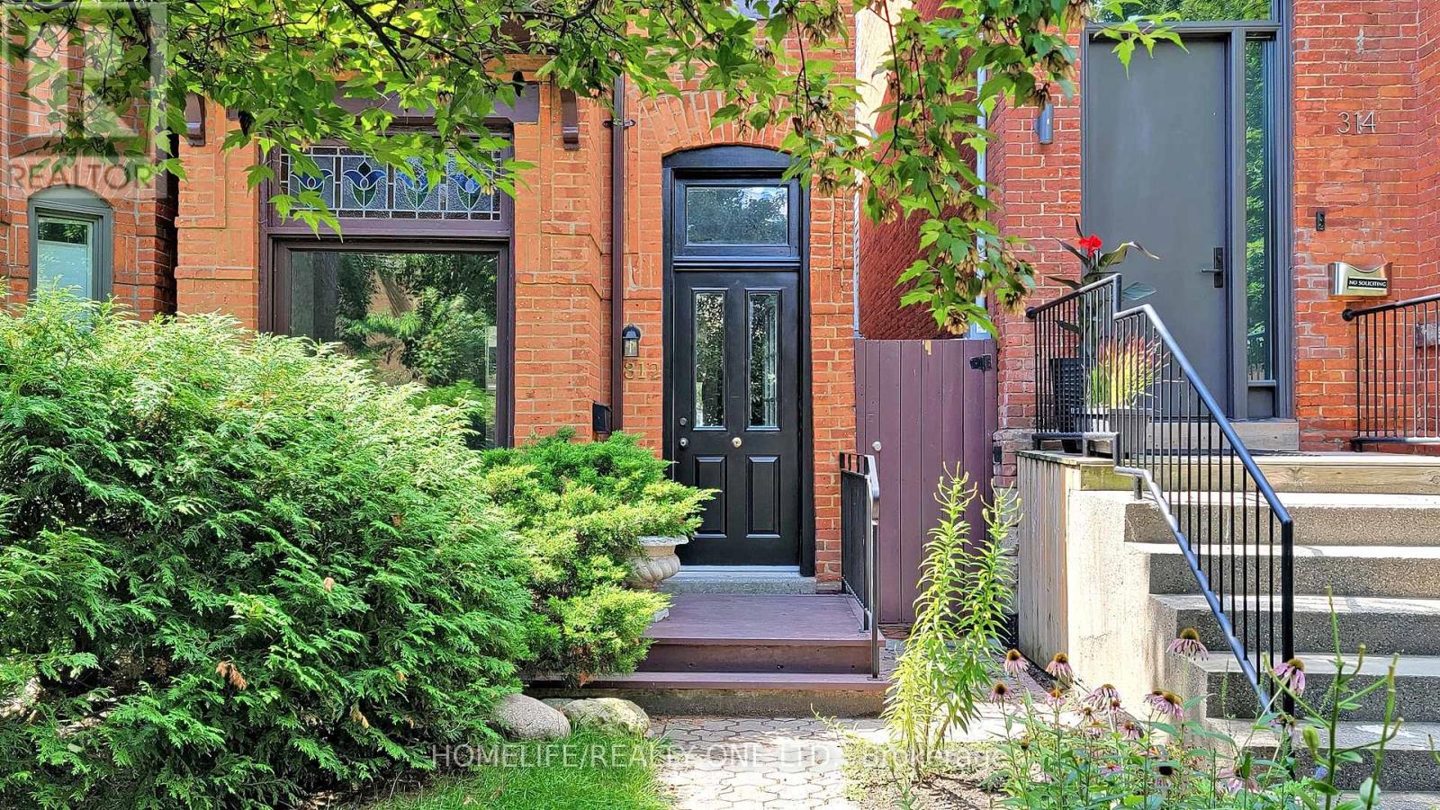 312 Berkeley Street, Toronto, Ontario  M5A 2X5 - Photo 3 - C12665342