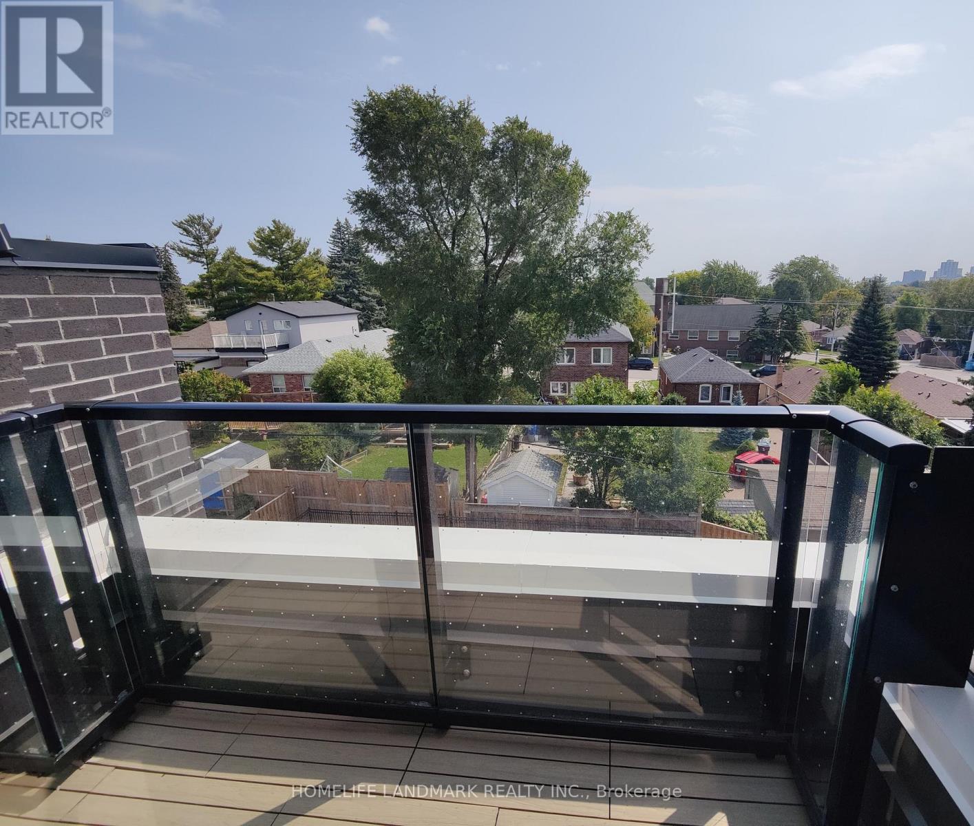 6 - 1479 O'connor Drive, Toronto, Ontario  M4B 0A7 - Photo 13 - E12481875