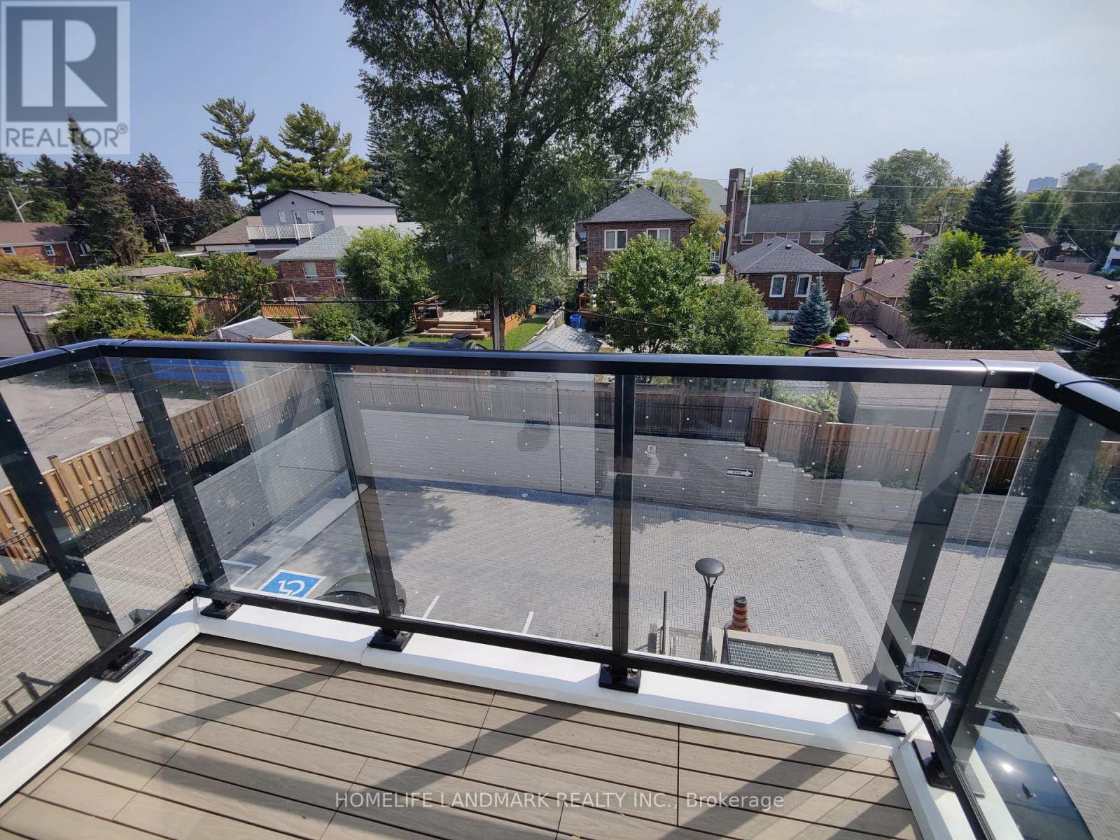 6 - 1479 O'connor Drive, Toronto, Ontario  M4B 0A7 - Photo 9 - E12481875