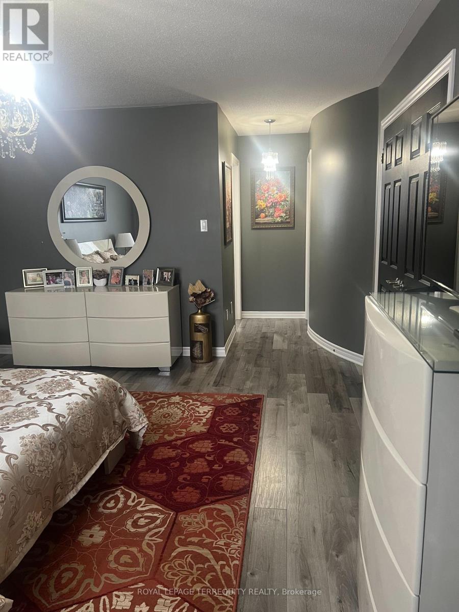 25 Jagges Drive, Barrie, Ontario  L4N 0W9 - Photo 18 - S12663574