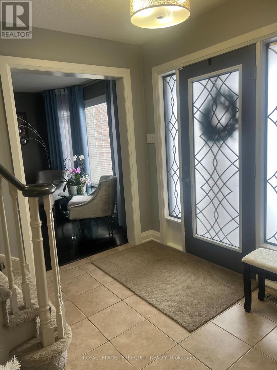 25 Jagges Drive, Barrie, Ontario  L4N 0W9 - Photo 4 - S12663574