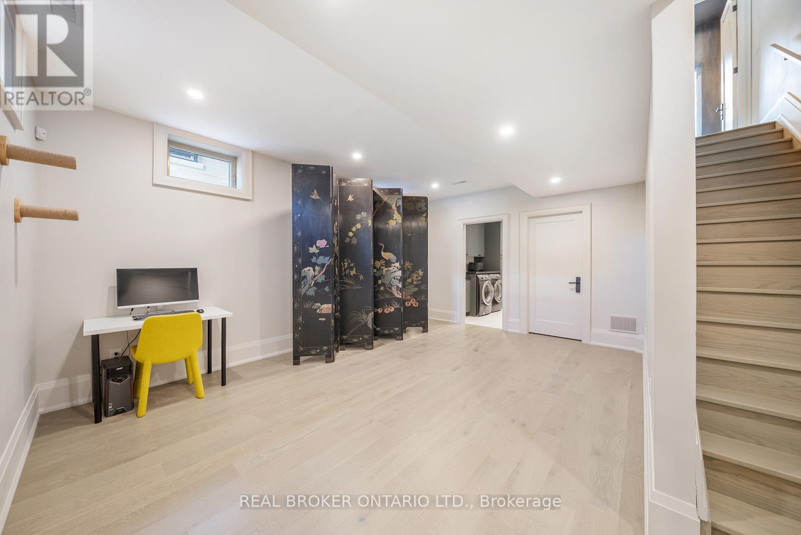 172-174 Victoria Street, Newmarket, Ontario  L3Y 4E1 - Photo 21 - N12665276