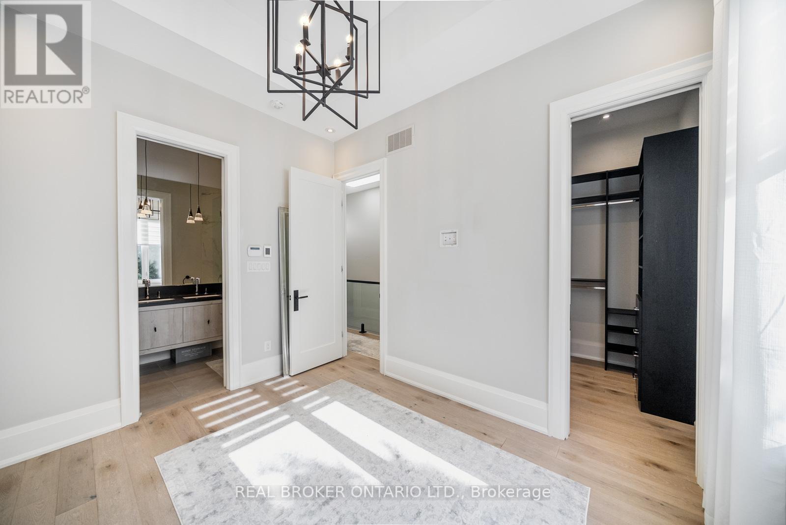 172-174 Victoria Street, Newmarket, Ontario  L3Y 4E1 - Photo 40 - N12665276