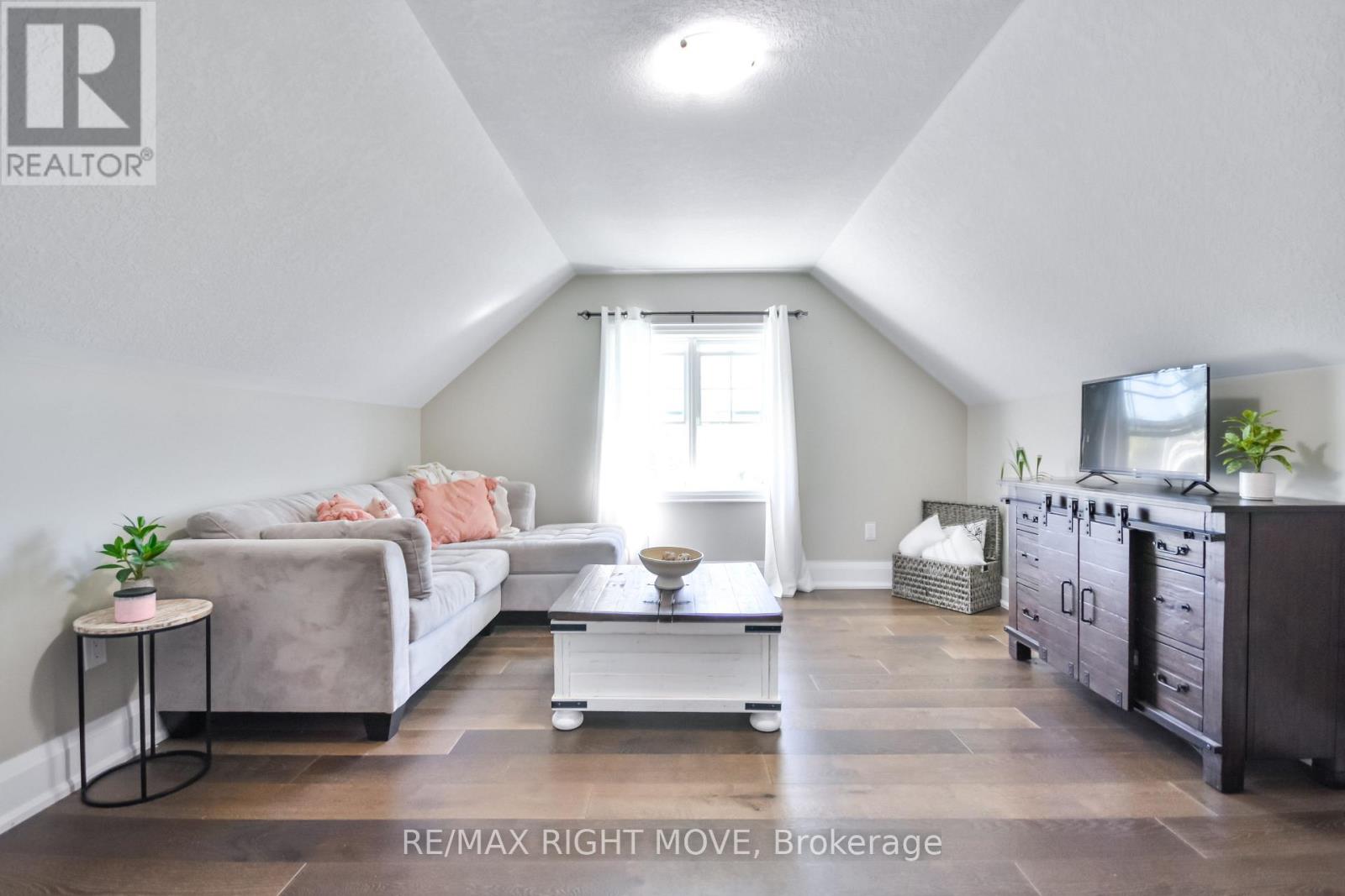 2448 Stockdale Road, Severn, Ontario  L3V 6P9 - Photo 33 - S12665272