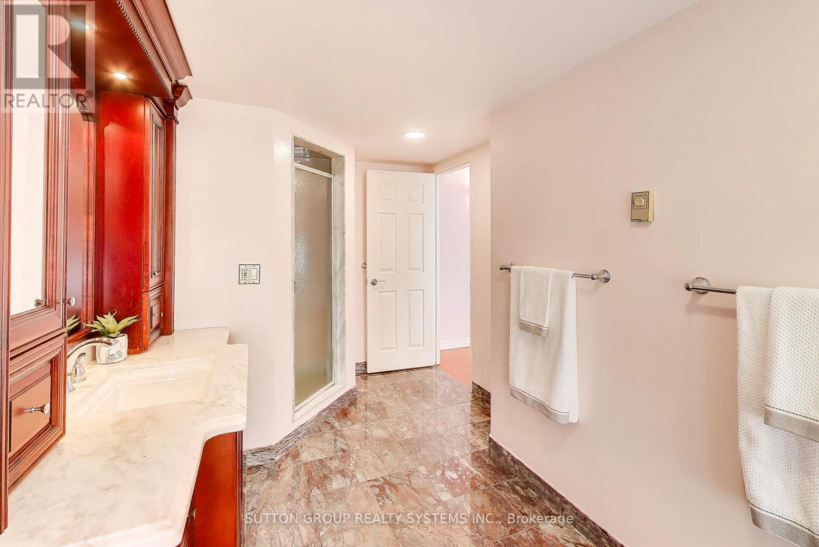 3307 - 45 Kingsbridge Garden Circle N, Mississauga, Ontario  L5R 3K4 - Photo 18 - W12665262