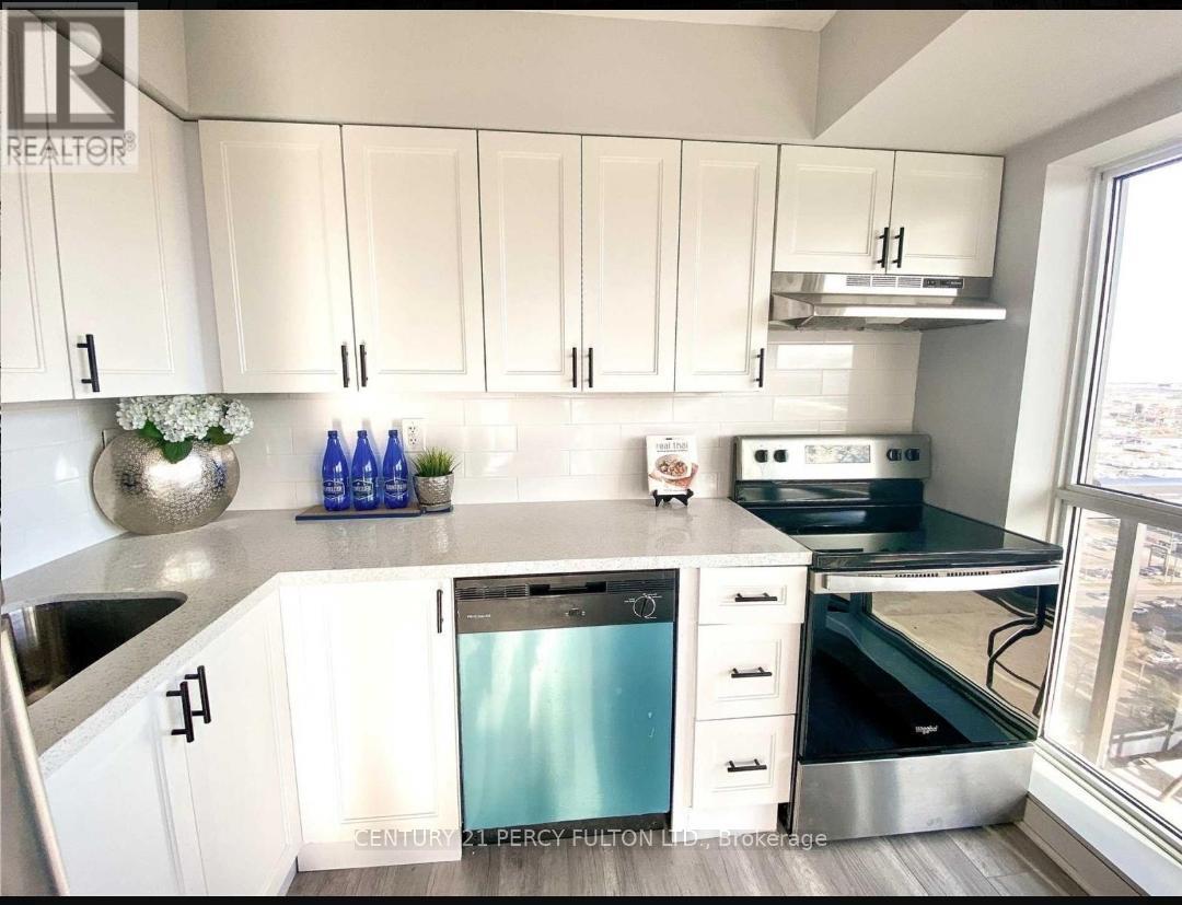 2003 - 215 QUEEN STREET E, brampton (queen street corridor), Ontario