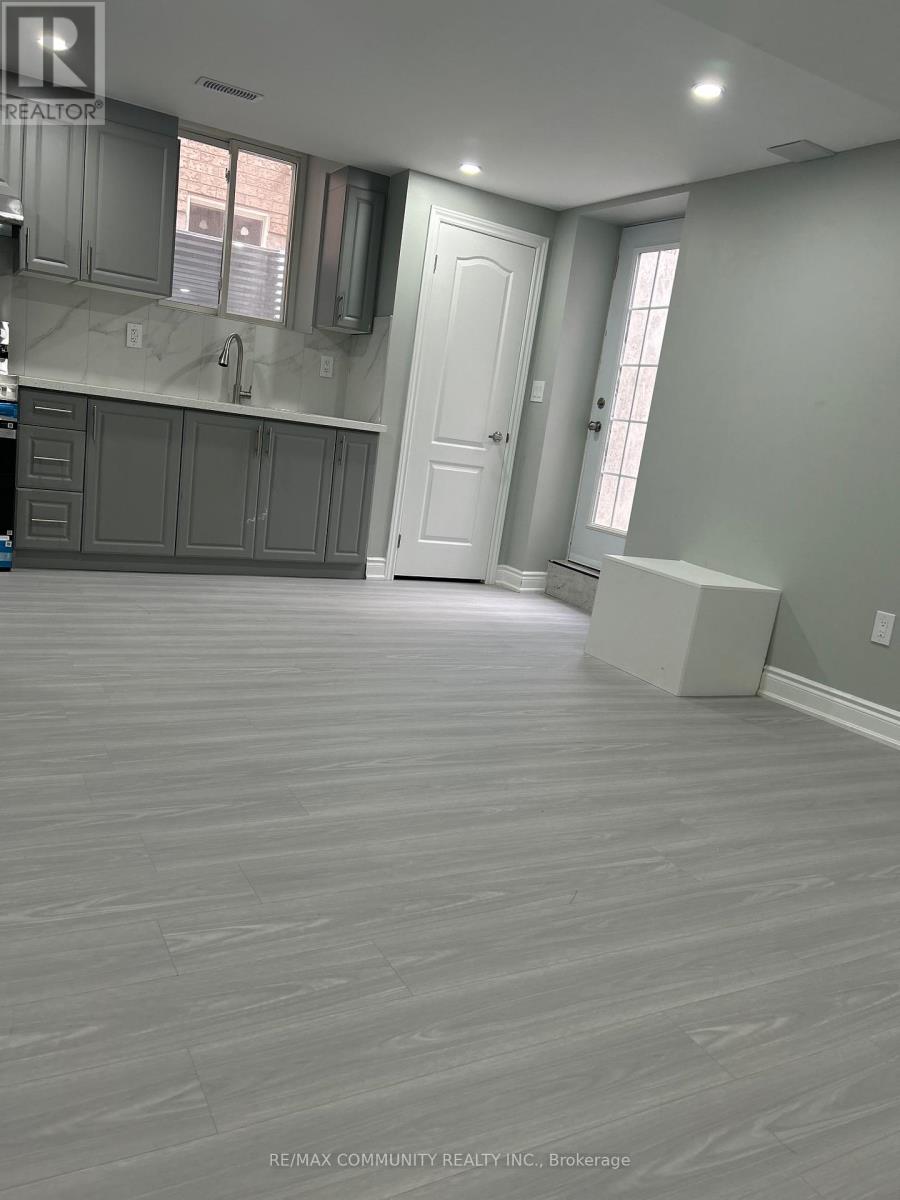 Basement - 70 Rosewell Crescent, Halton Hills, Ontario  L7G 0N4 - Photo 3 - W12665290