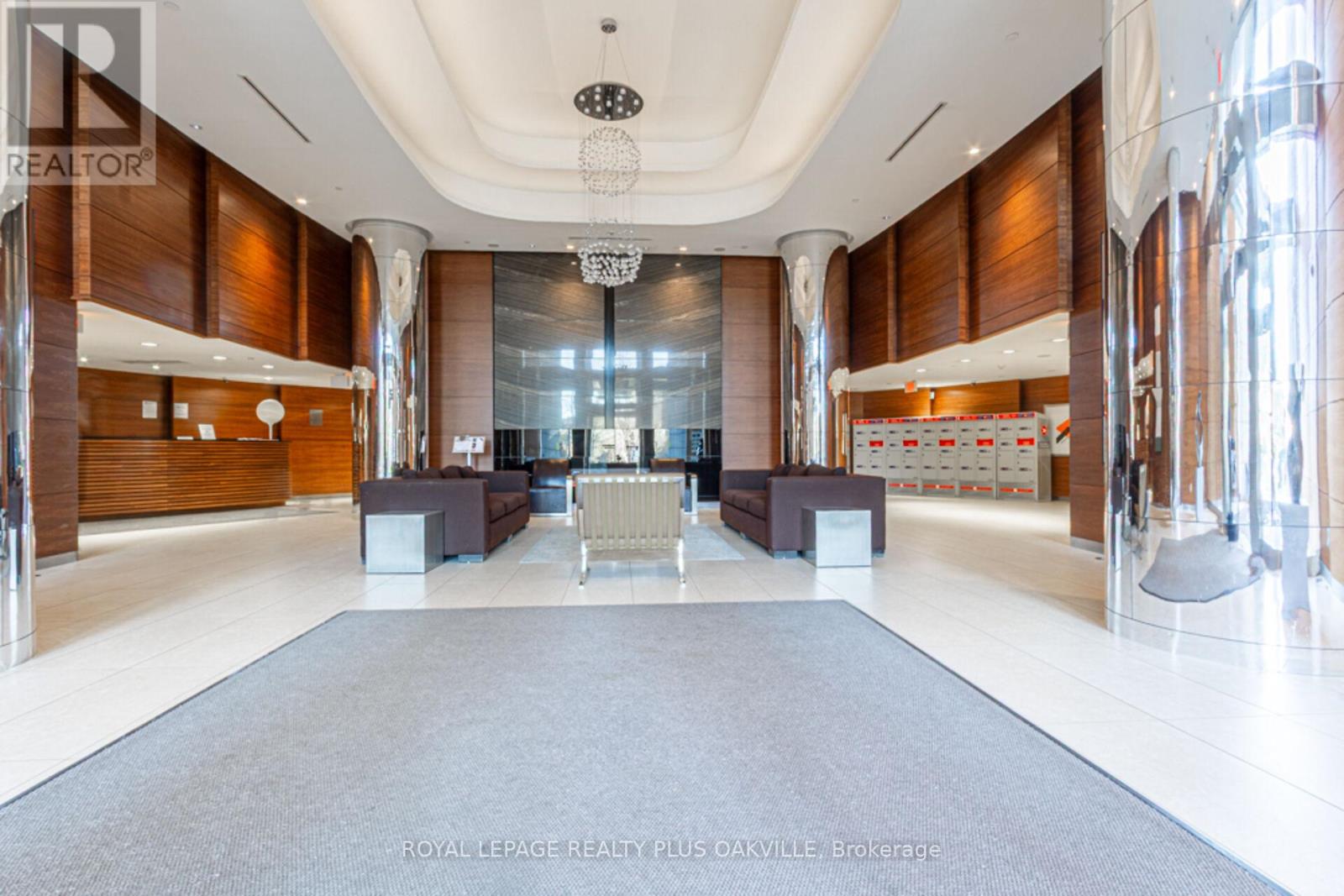 510 - 5 Valhalla Inn Road, Toronto, Ontario  M9B 0B1 - Photo 4 - W12665334