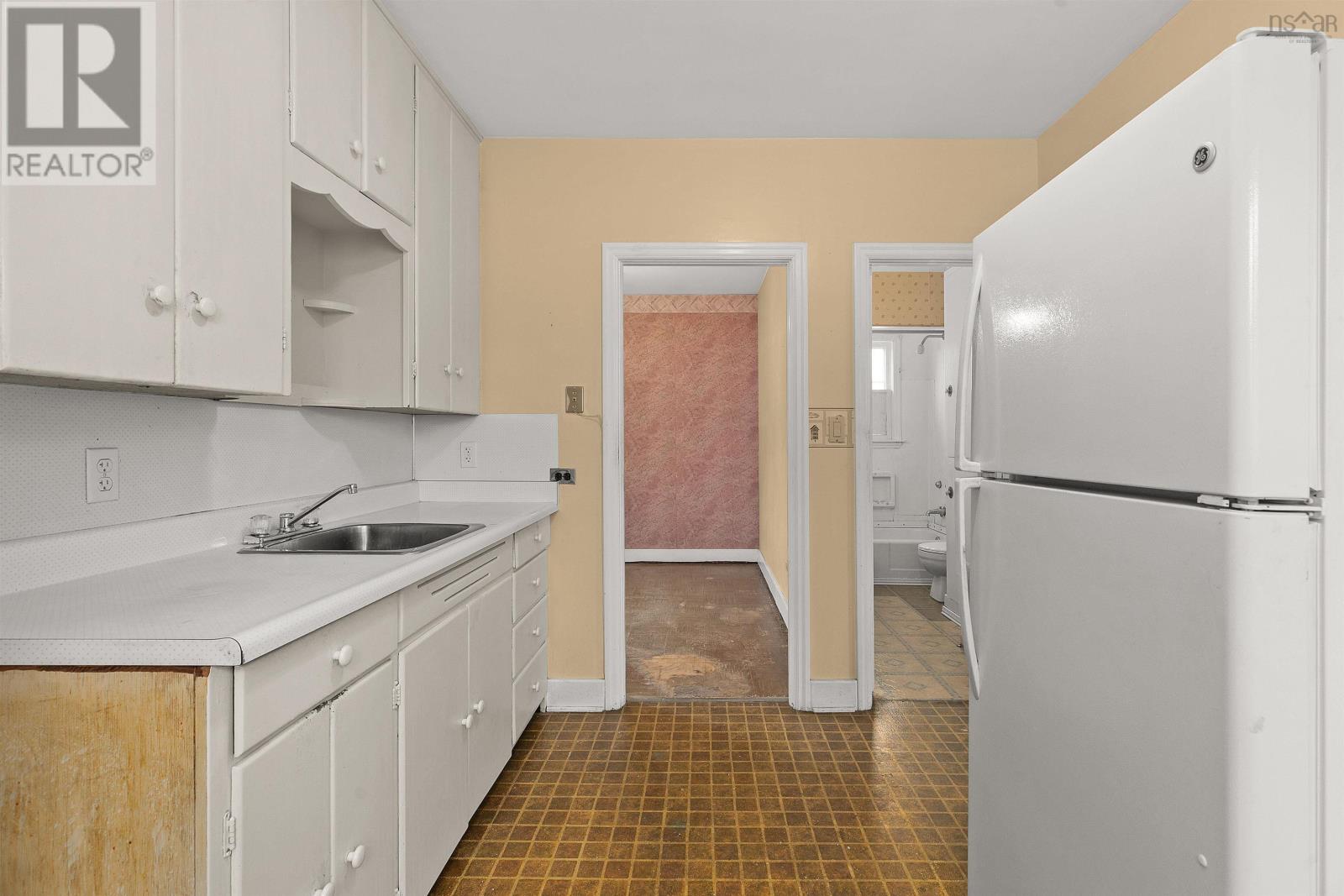 48 Woodland Avenue, Dartmouth, Nova Scotia  B3A 3J8 - Photo 12 - 202528057