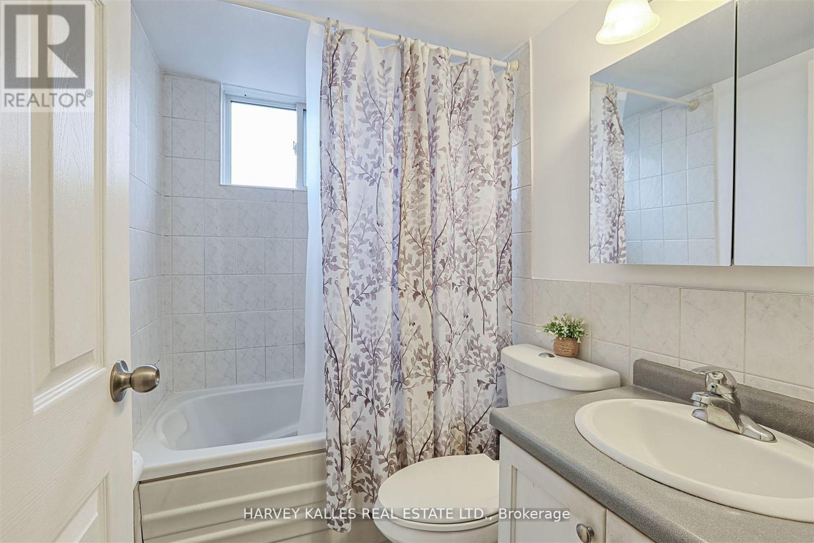 45 - 2373 King Street E, Hamilton, Ontario  L8K 1X9 - Photo 20 - X12665218