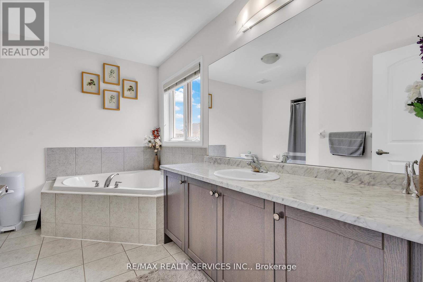 163 Munro Circle, Brantford, Ontario  N3T 0R3 - Photo 29 - X12665222