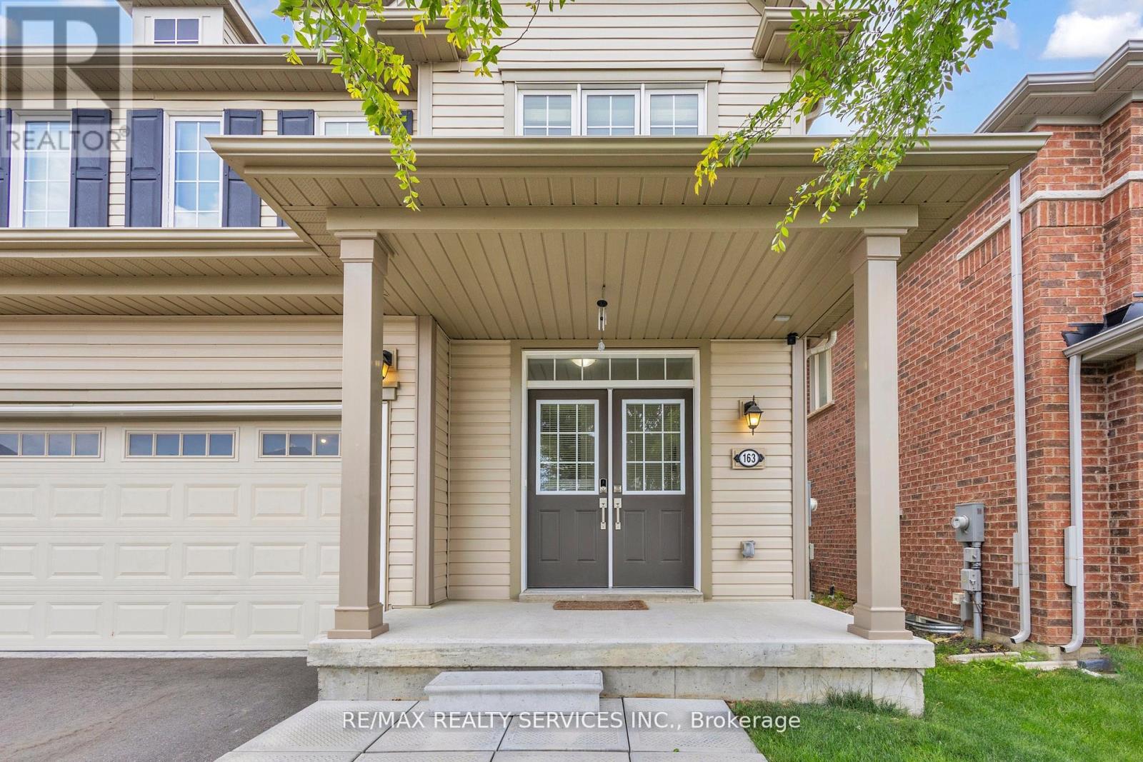 163 Munro Circle, Brantford, Ontario  N3T 0R3 - Photo 4 - X12665222