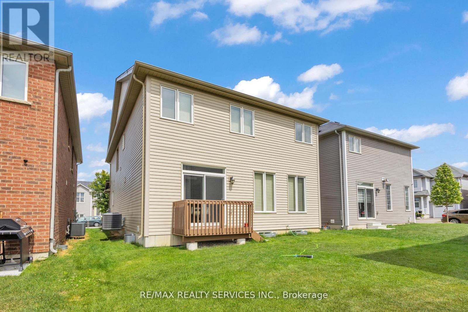 163 Munro Circle, Brantford, Ontario  N3T 0R3 - Photo 40 - X12665222