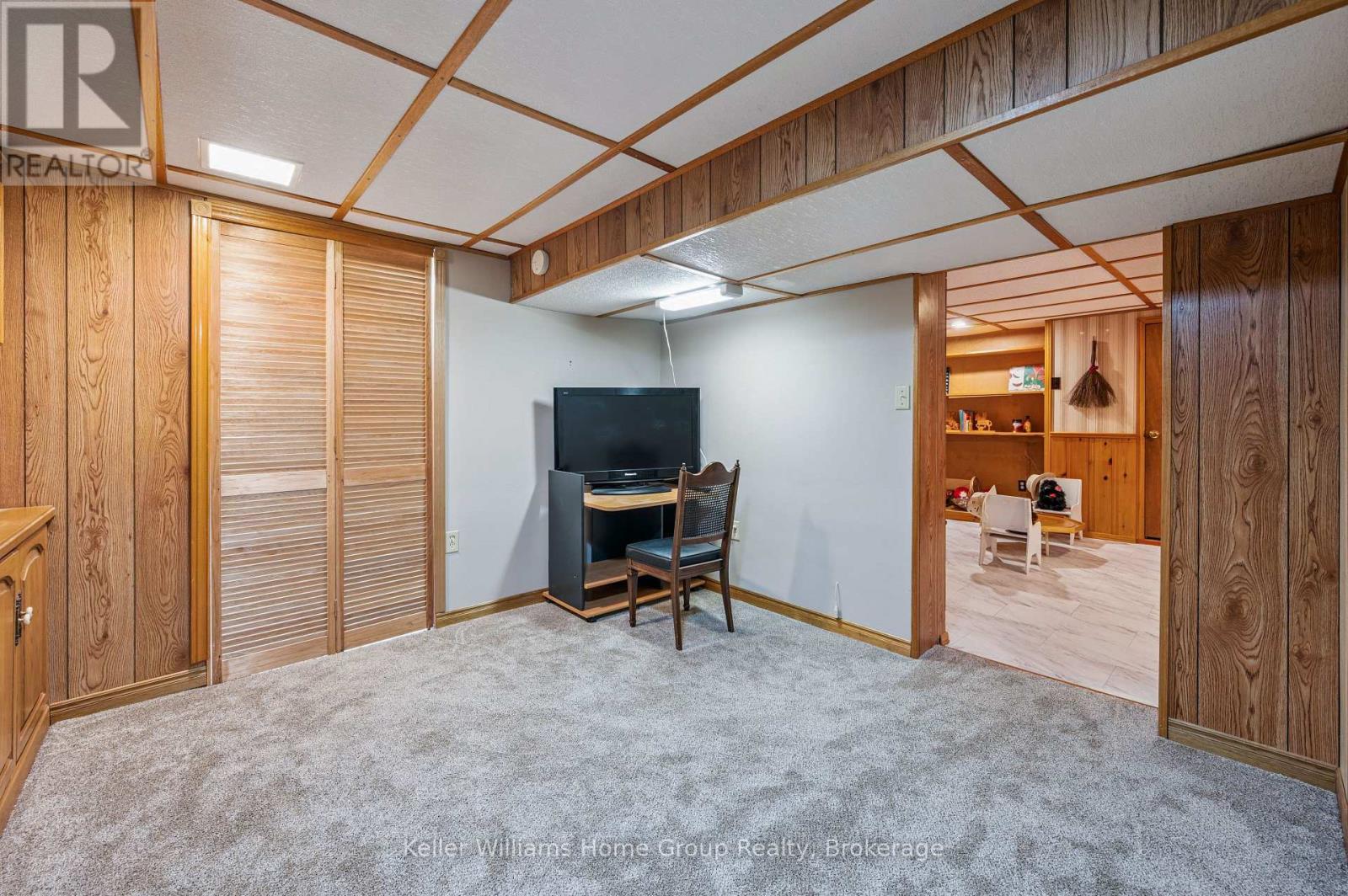 54 Ottawa Crescent, Guelph (St. George's), Ontario  N1E 2A6 - Photo 24 - X12530556