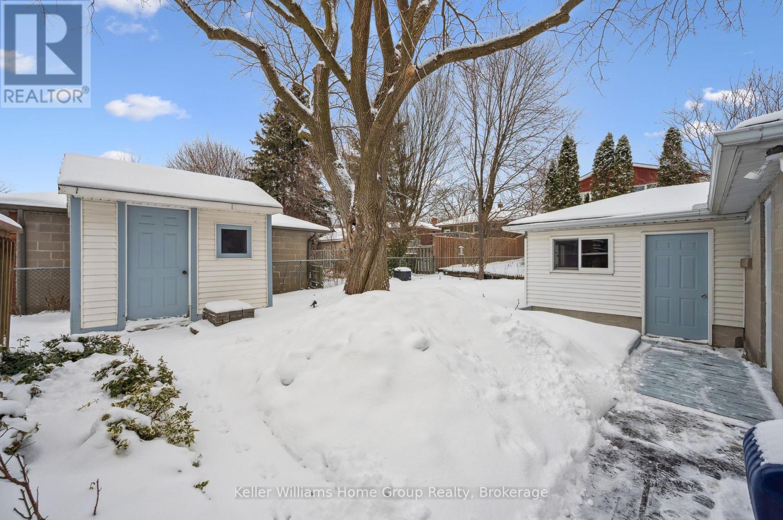 54 Ottawa Crescent, Guelph (St. George's), Ontario  N1E 2A6 - Photo 29 - X12530556