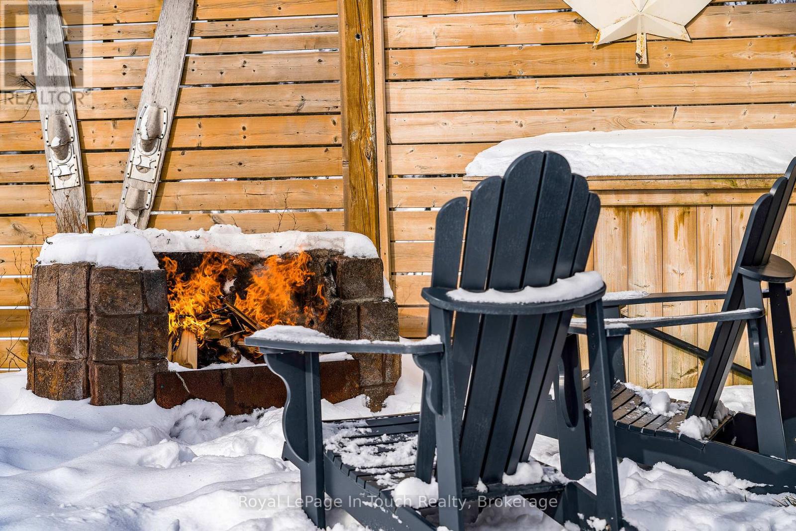 8 Tiny Beaches Road S, Tiny, Ontario  L0L 2J0 - Photo 36 - S12665604