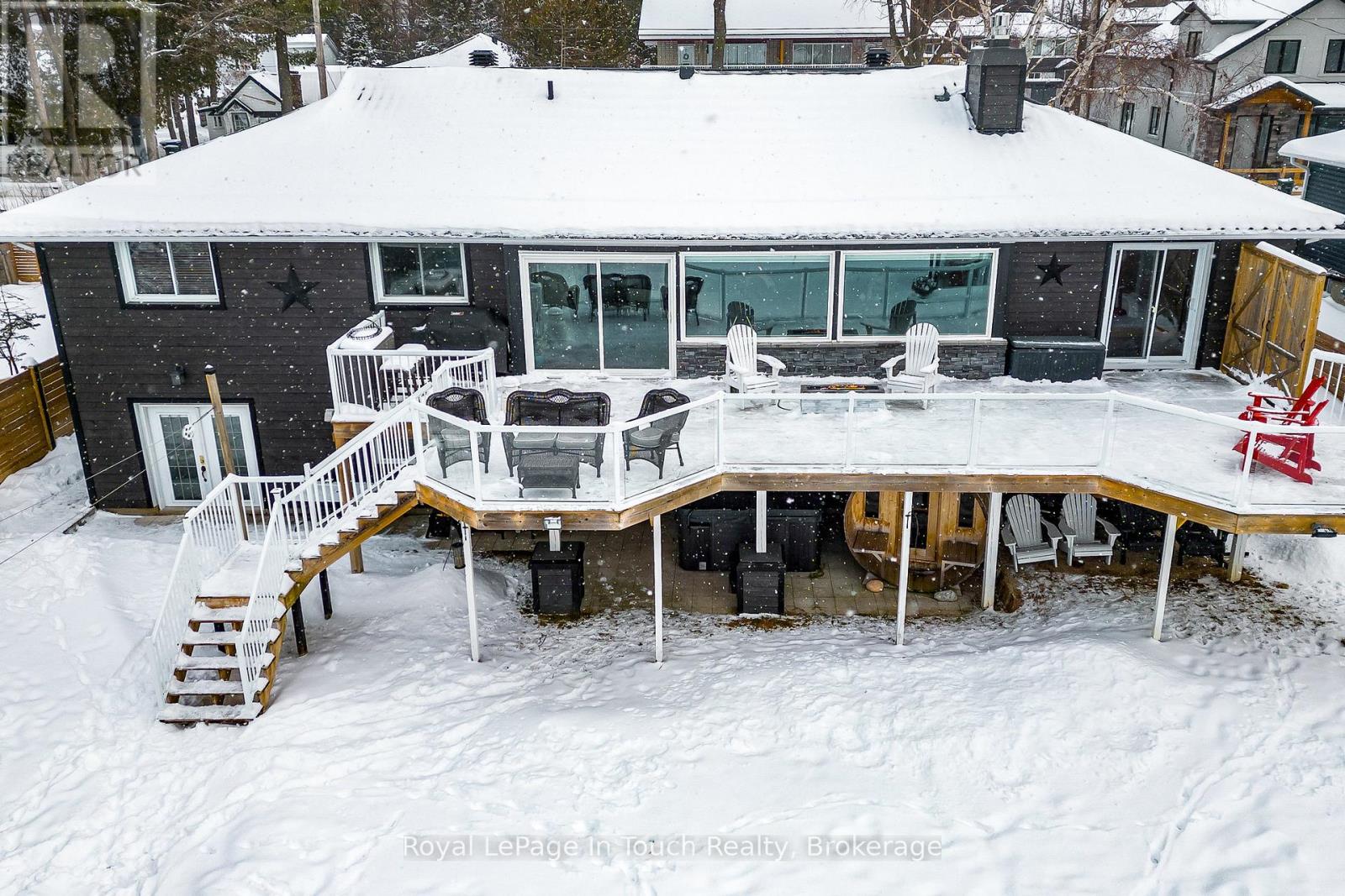 8 Tiny Beaches Road S, Tiny, Ontario  L0L 2J0 - Photo 4 - S12665604