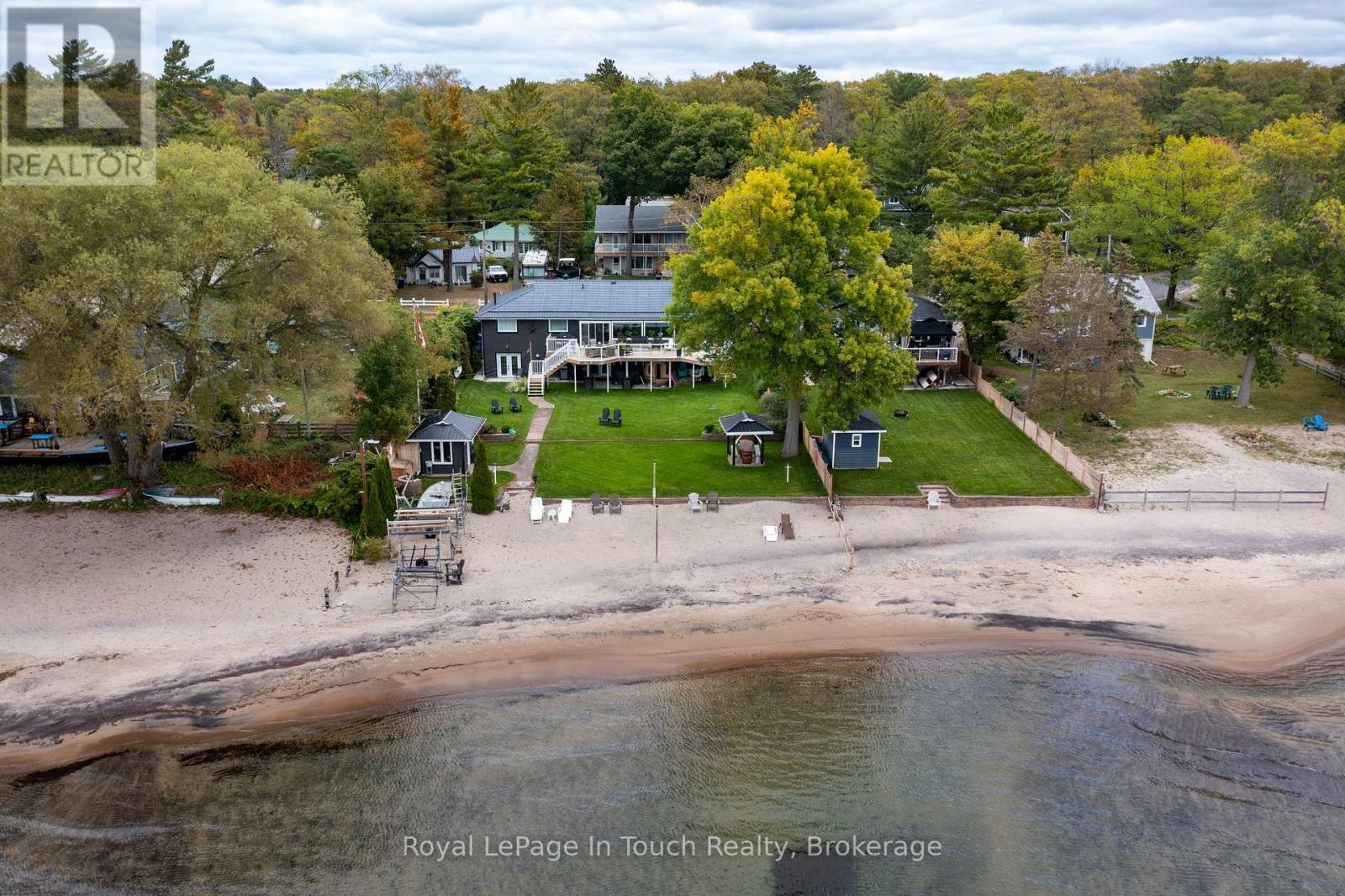 8 Tiny Beaches Road S, Tiny, Ontario  L0L 2J0 - Photo 41 - S12665604