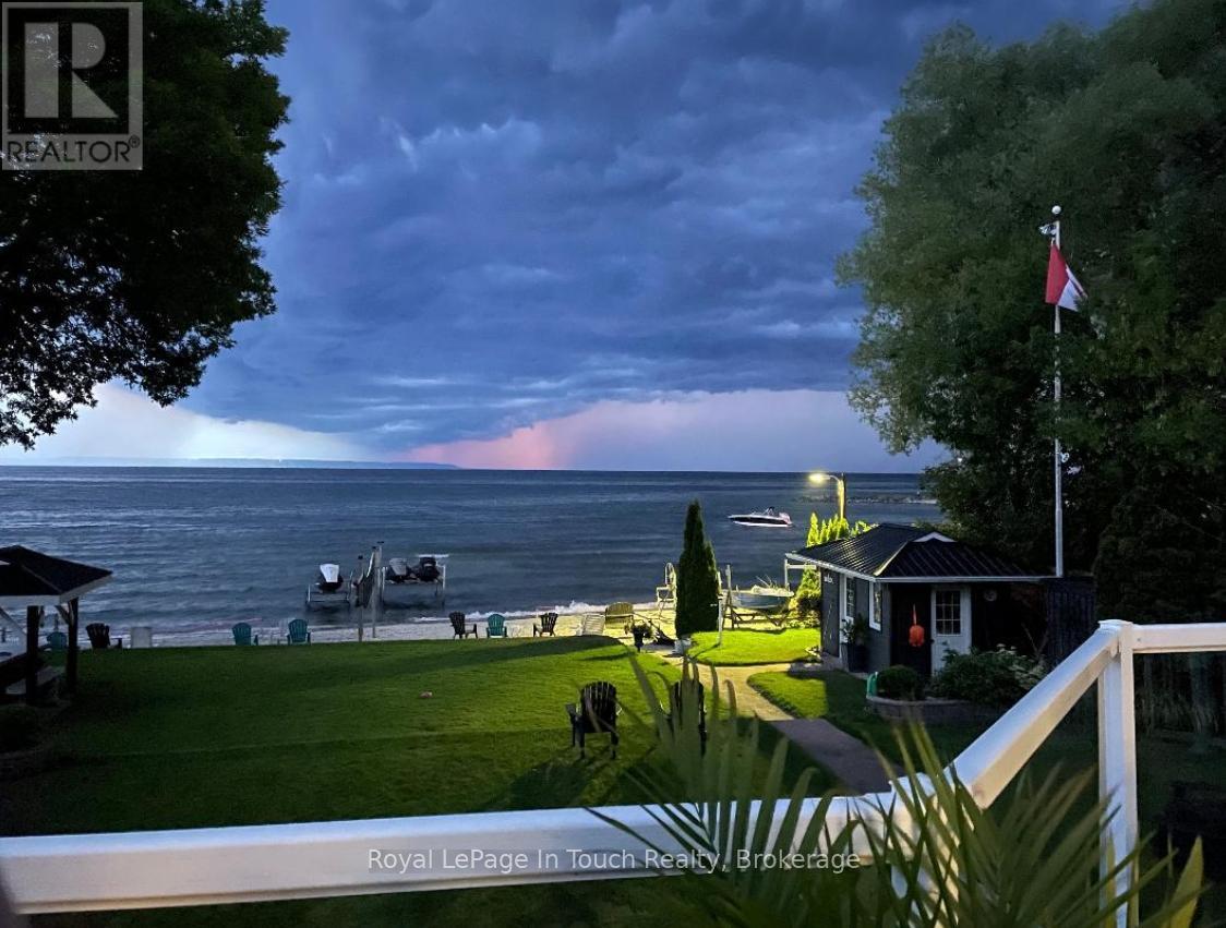 8 Tiny Beaches Road S, Tiny, Ontario  L0L 2J0 - Photo 44 - S12665604