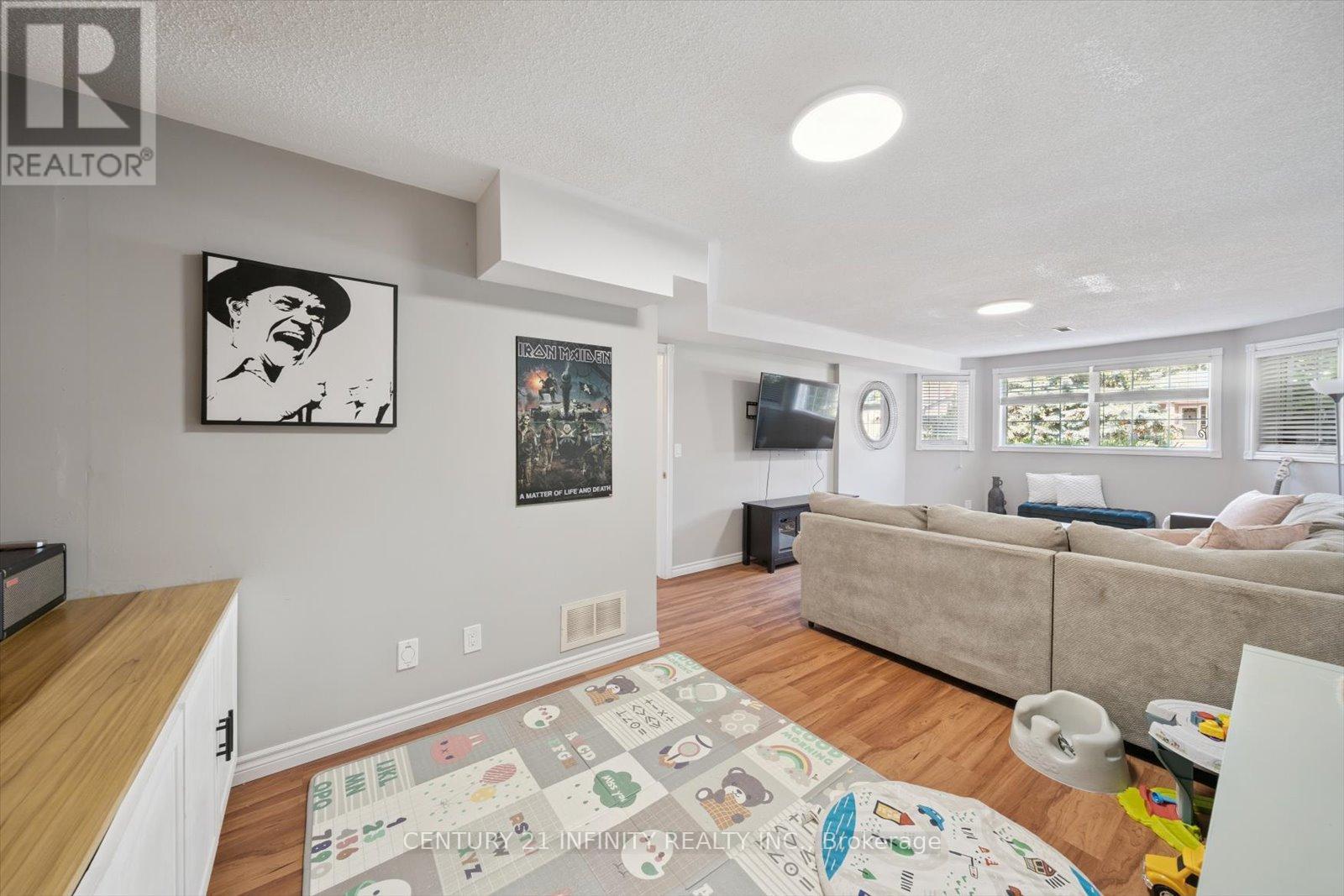 1049 Glenhare Street, Cobourg, Ontario  K9A 5B8 - Photo 28 - X12665450