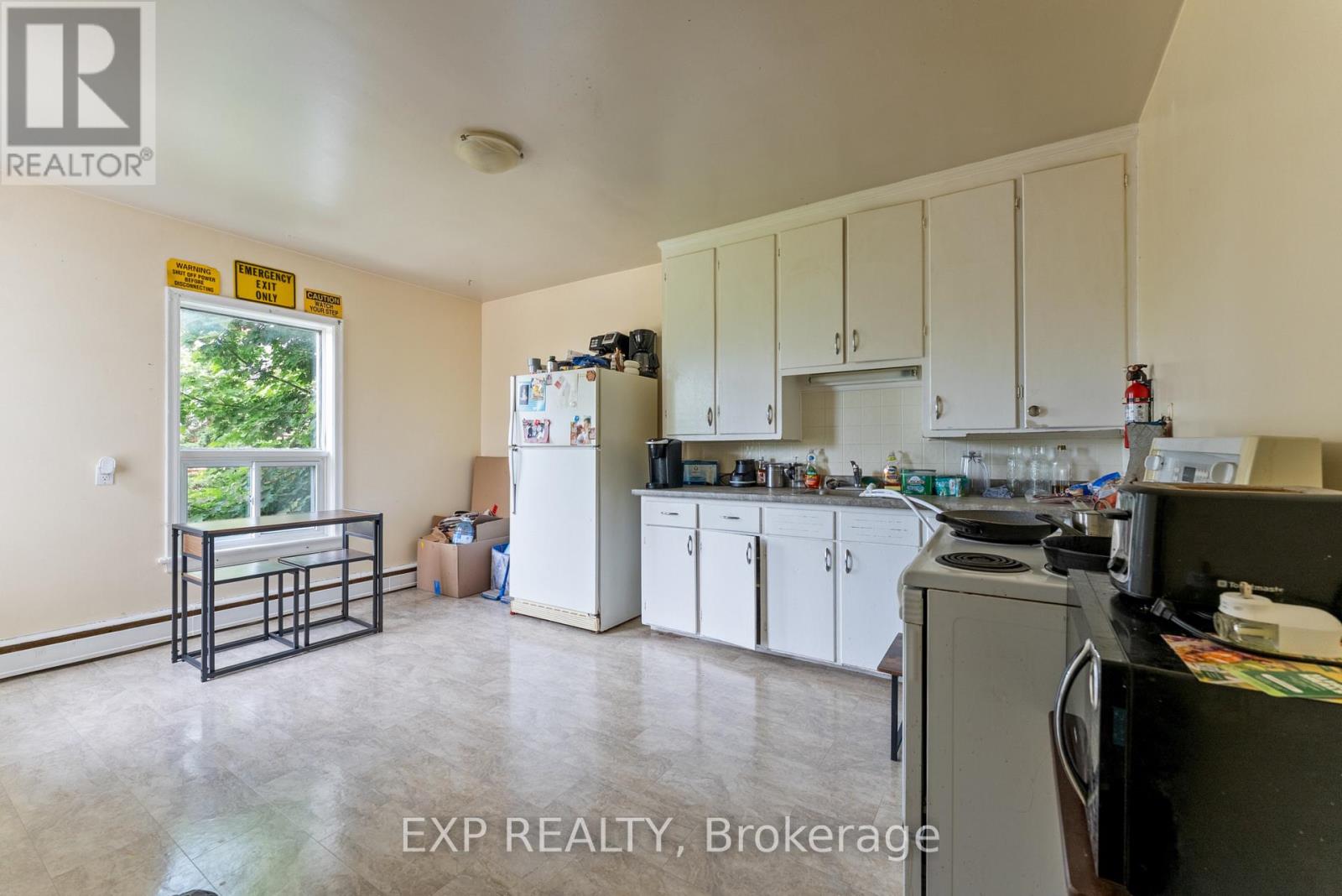 17 Spring Street, Quinte West (Trenton Ward), Ontario  K8N 2Z6 - Photo 23 - X12665556