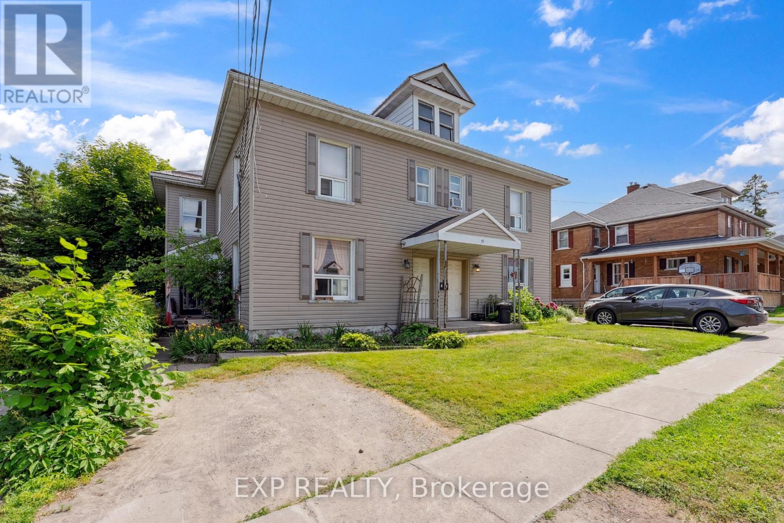 17 Spring Street, Quinte West (Trenton Ward), Ontario  K8N 2Z6 - Photo 3 - X12665556