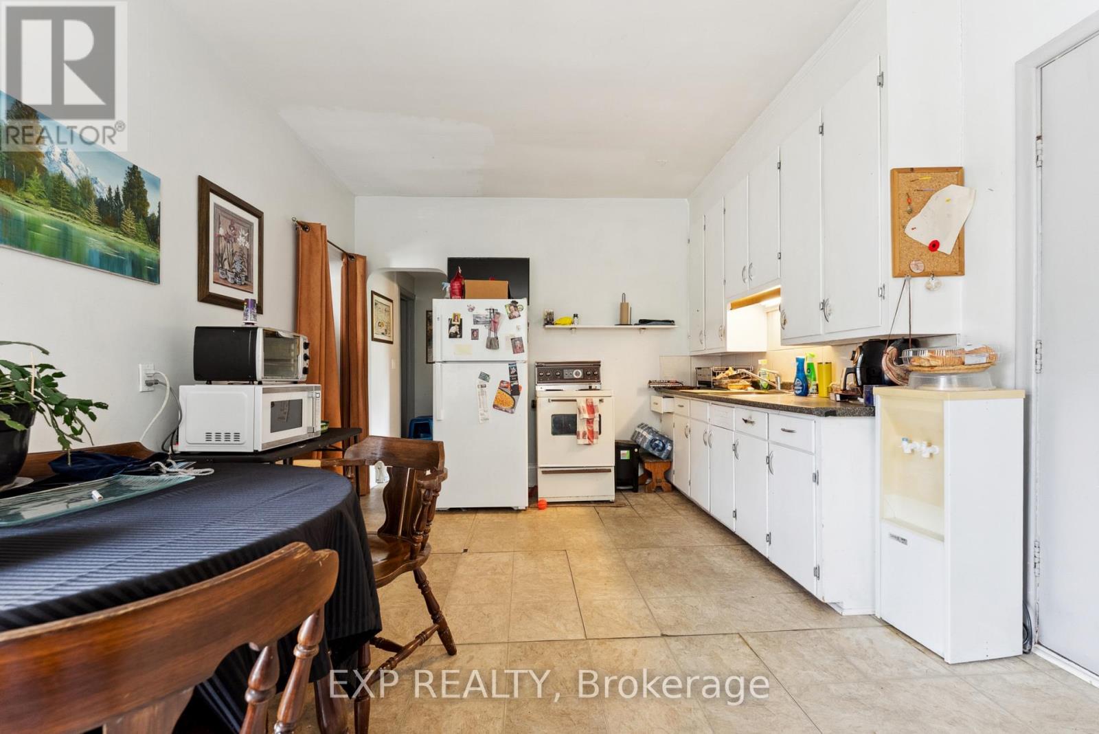 17 Spring Street, Quinte West (Trenton Ward), Ontario  K8N 2Z6 - Photo 31 - X12665556