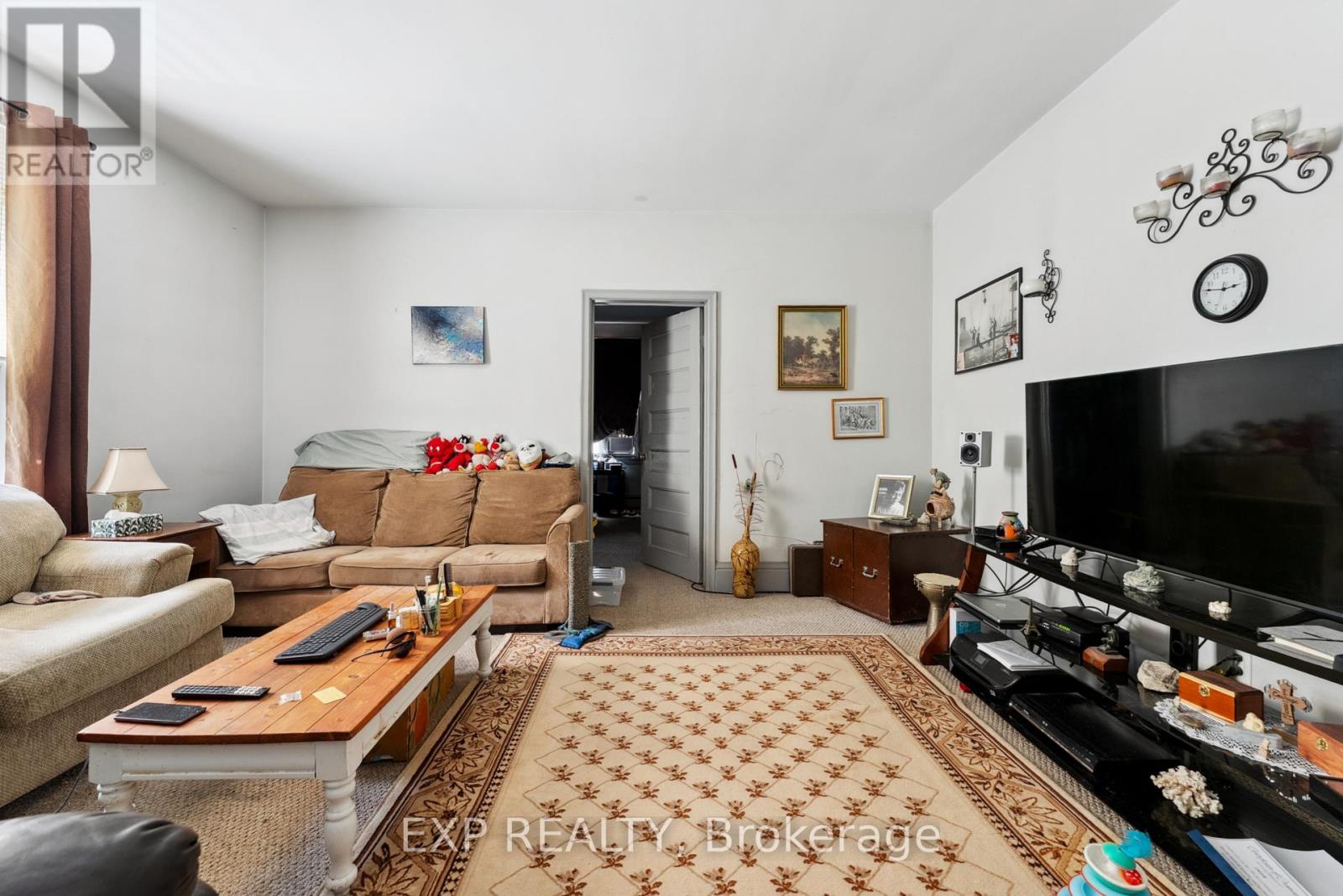 17 Spring Street, Quinte West (Trenton Ward), Ontario  K8N 2Z6 - Photo 32 - X12665556