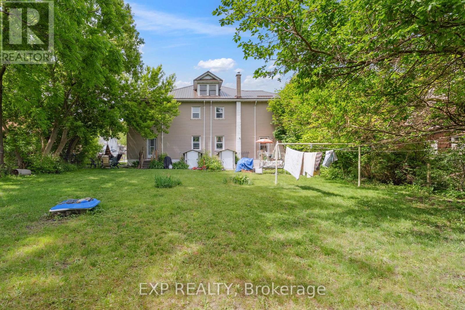 17 Spring Street, Quinte West (Trenton Ward), Ontario  K8N 2Z6 - Photo 37 - X12665556