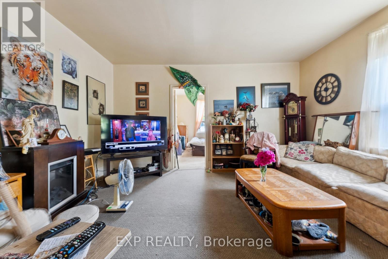 17 Spring Street, Quinte West (Trenton Ward), Ontario  K8N 2Z6 - Photo 8 - X12665556