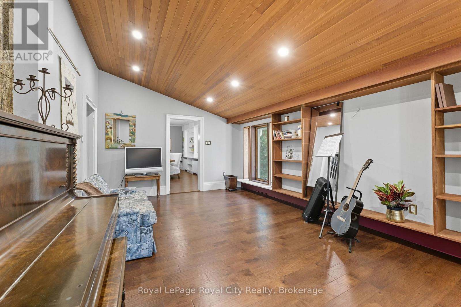 66 Old Mill Road, Cambridge, Ontario  N3H 4R8 - Photo 20 - X12665644