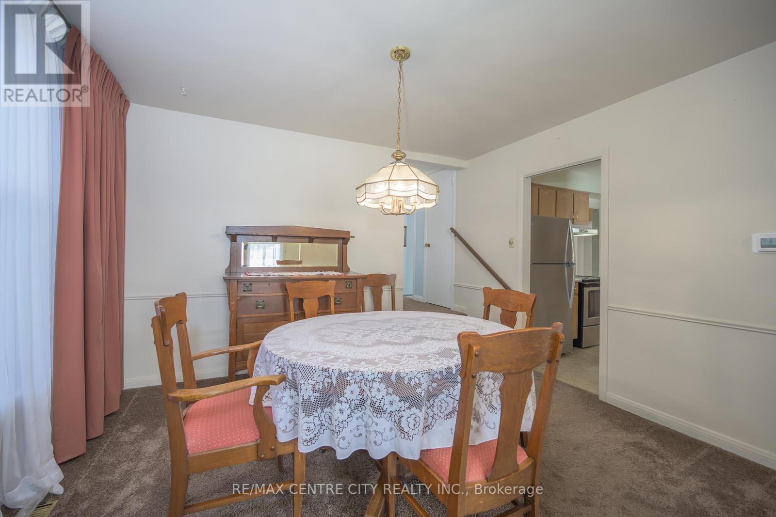 3 Kendall Court, London North (North G), Ontario  N5X 1E4 - Photo 12 - X12665364