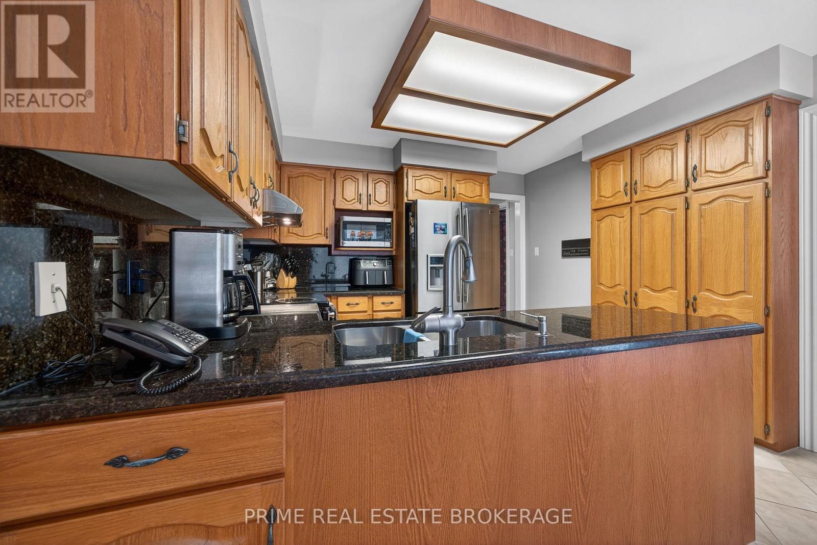 51 Cherish Court, London South (South C), Ontario  N6K 4H2 - Photo 14 - X12665472