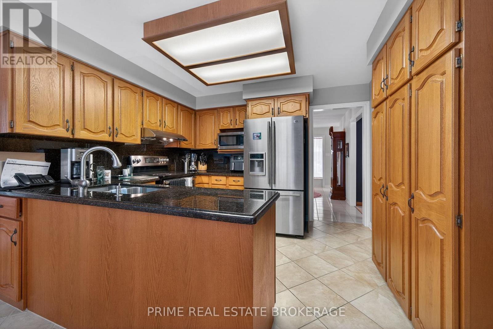 51 Cherish Court, London South (South C), Ontario  N6K 4H2 - Photo 15 - X12665472