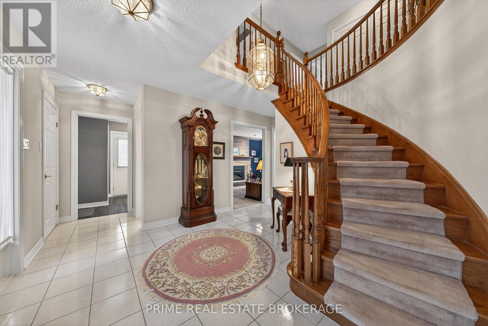 51 Cherish Court, London South (South C), Ontario  N6K 4H2 - Photo 5 - X12665472