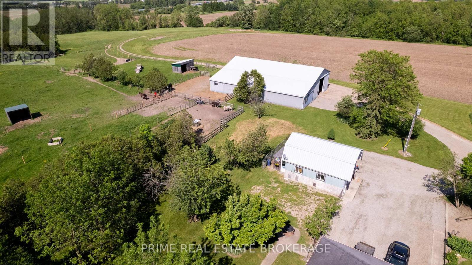 3304 Cromarty Drive, Thames Centre, Ontario  N0L 2B0 - Photo 46 - X12665552