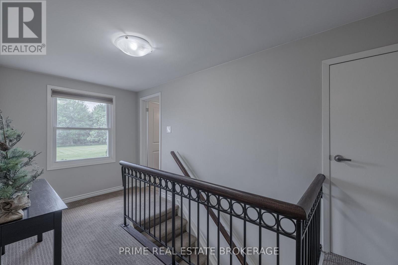 3304 Cromarty Drive, Thames Centre, Ontario  N0L 2B0 - Photo 34 - X12665554