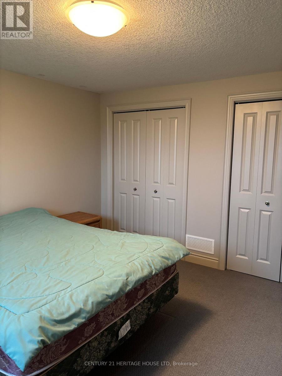 42267 Southdale Line, Central Elgin, Ontario  N5R 1B7 - Photo 20 - X12665600