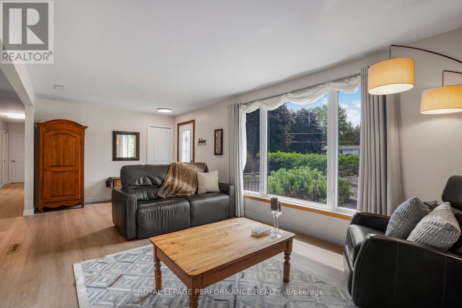 751 Pattee Road, Champlain, Ontario  K6A 2R2 - Photo 11 - X12665378