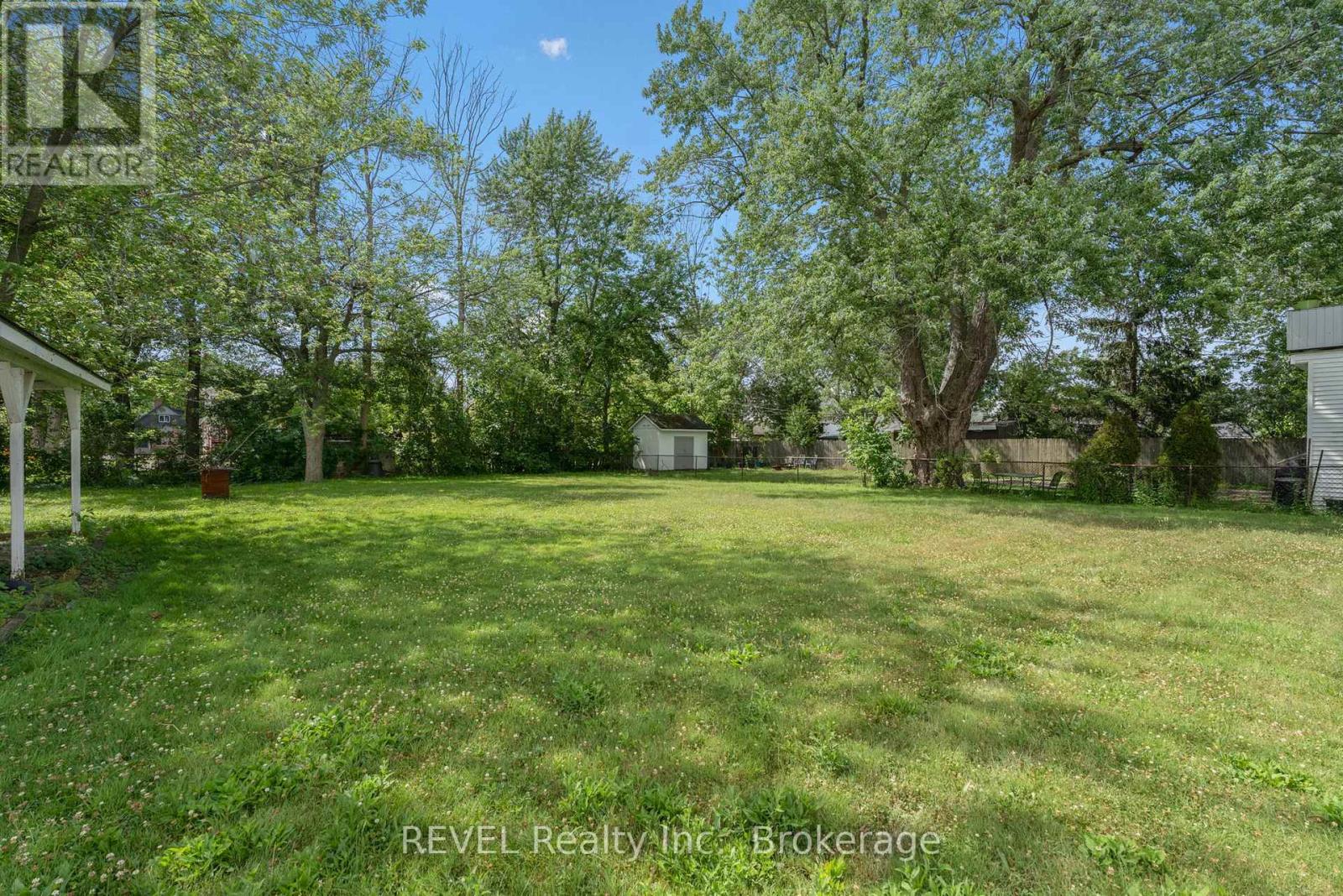 166 North Street N, Fort Erie, Ontario  L2A 3R7 - Photo 30 - X12665498