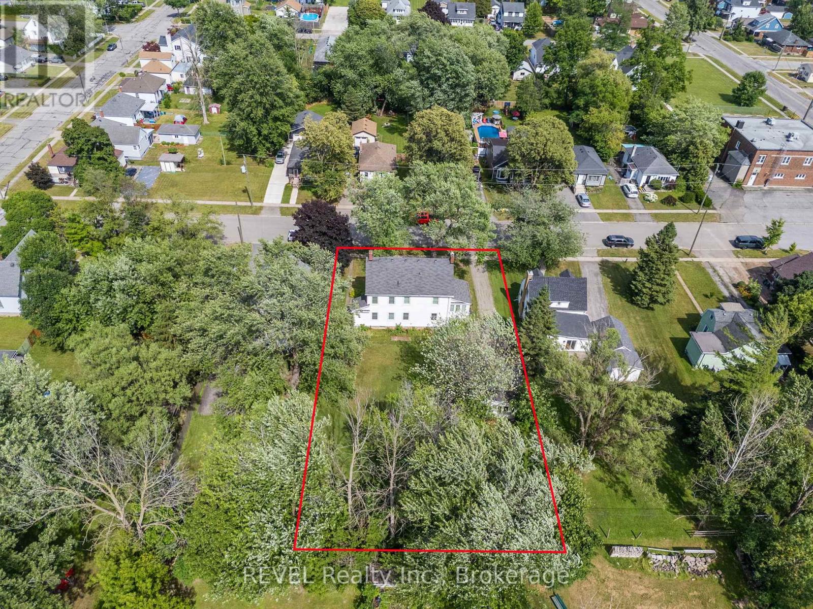 166 North Street N, Fort Erie, Ontario  L2A 3R7 - Photo 32 - X12665498