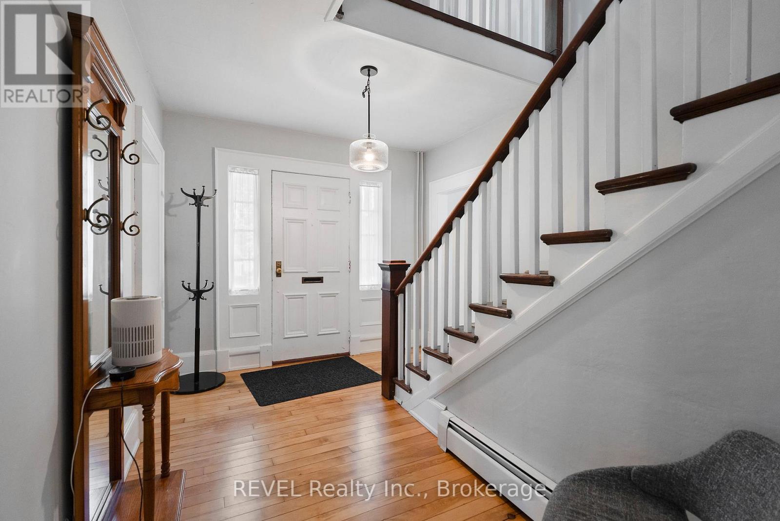 166 North Street N, Fort Erie, Ontario  L2A 3R7 - Photo 4 - X12665498