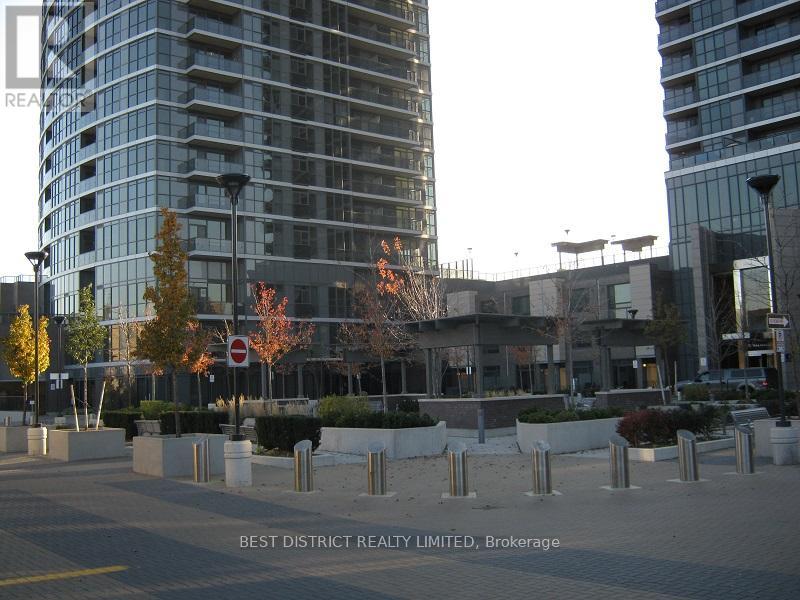 1501 - 9 Valhalla Inn Road, Toronto, Ontario  M9B 0B2 - Photo 2 - W12487602