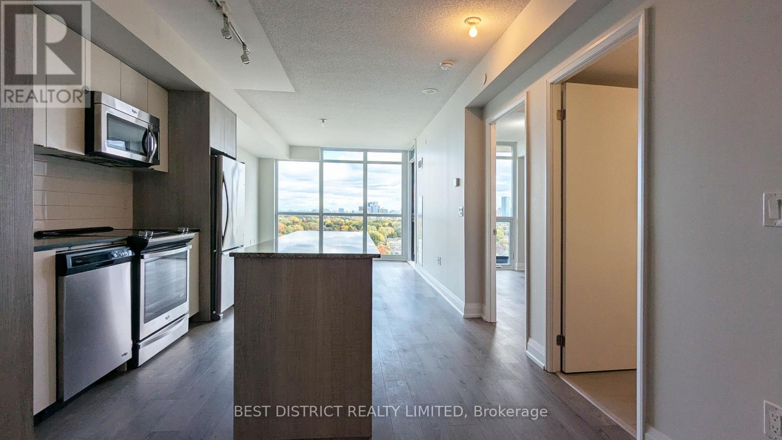 1501 - 9 Valhalla Inn Road, Toronto, Ontario  M9B 0B2 - Photo 11 - W12487602