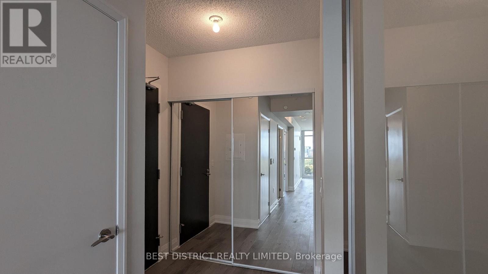 1501 - 9 Valhalla Inn Road, Toronto, Ontario  M9B 0B2 - Photo 7 - W12487602